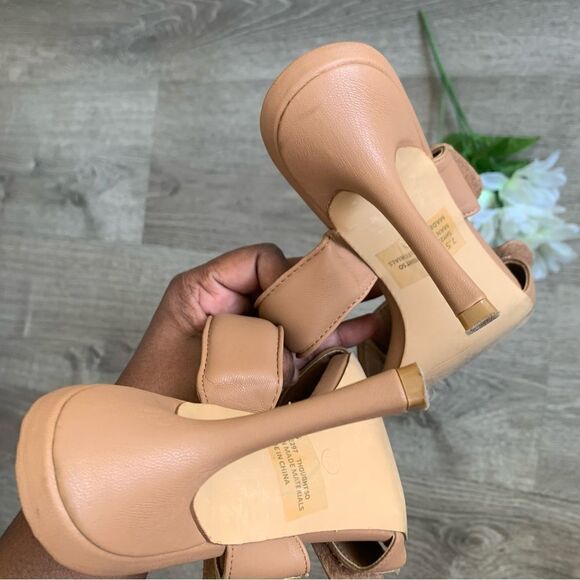 TAN HEEL MULES - Picture 4 of 7